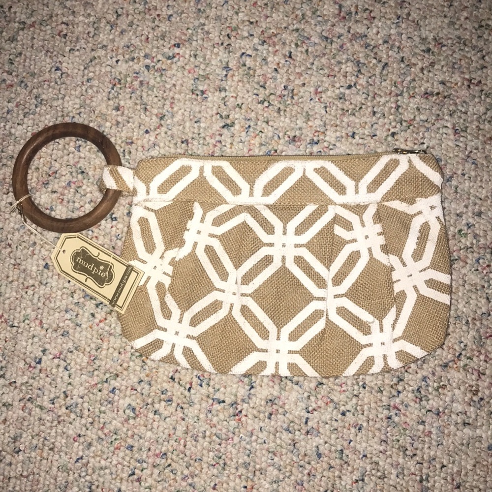Brand new perfect size purse!